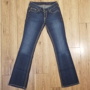 28 L Ariat Jean's